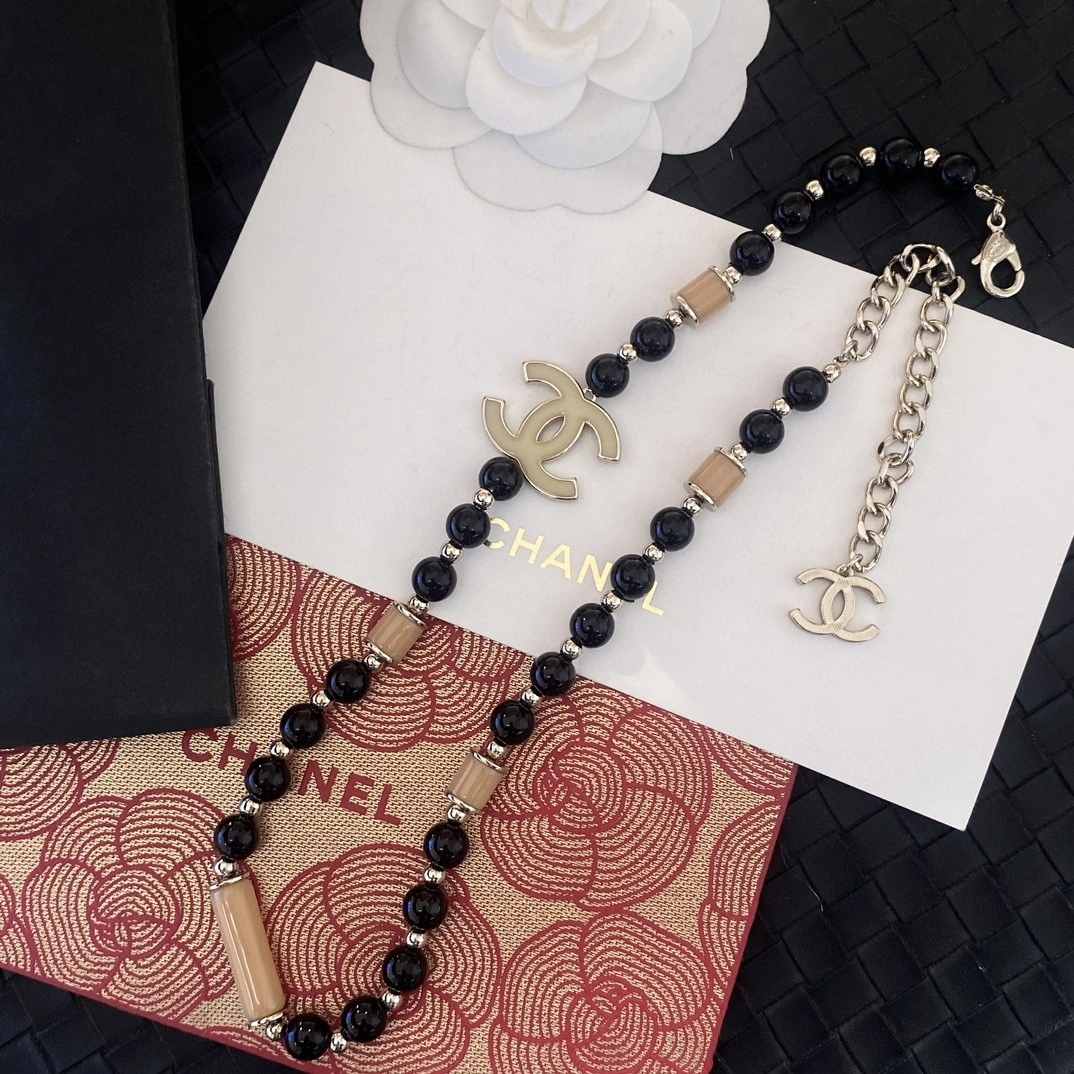 Barbara-- 3h1958 necklace item:E-S092J1236H