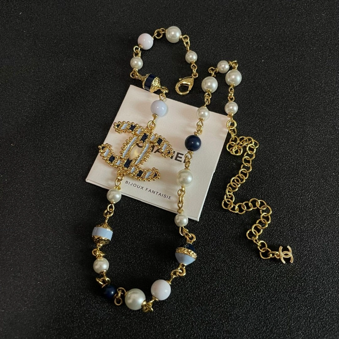 Barbara-- 3h1958 necklace item:E-S092L3141H