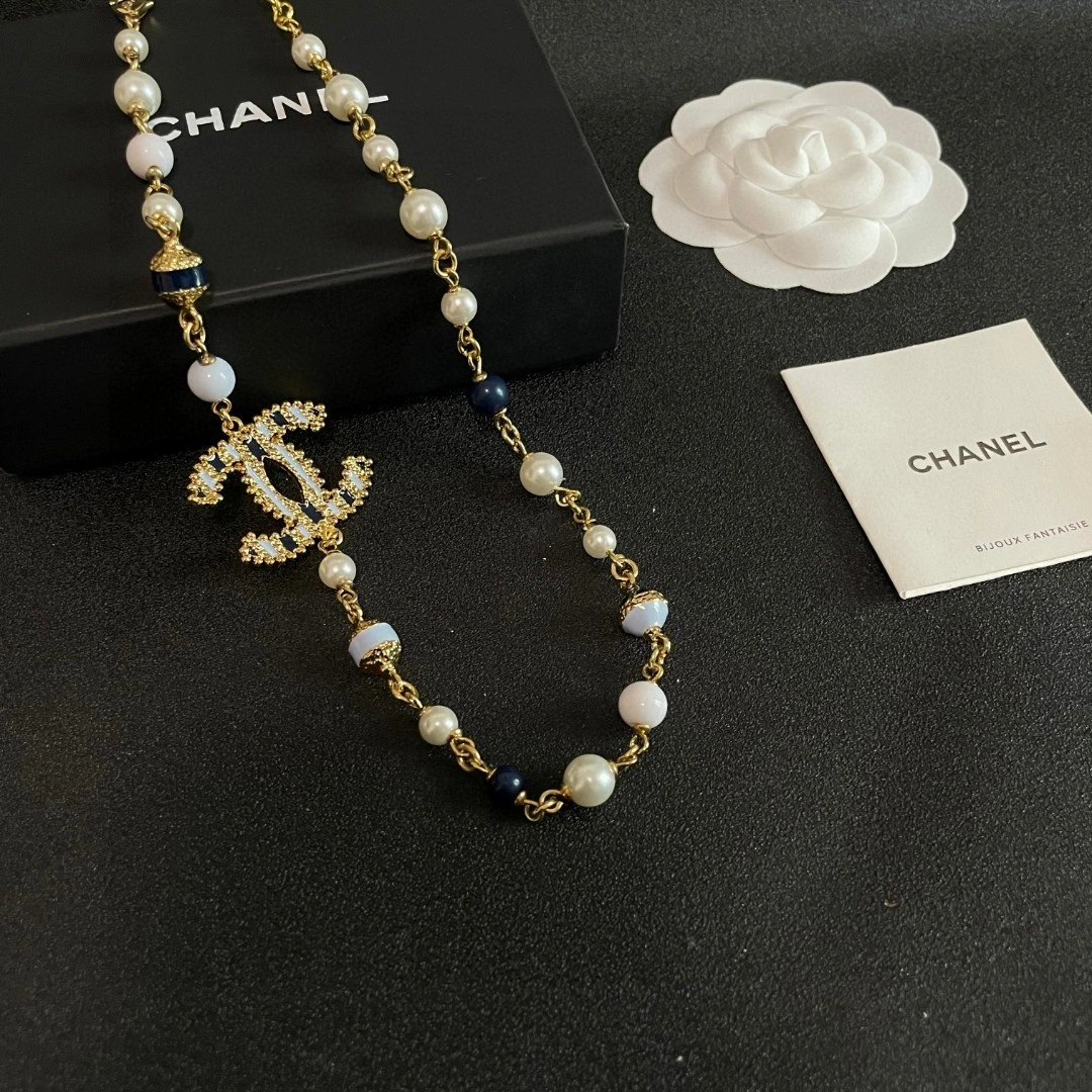 Barbara-- 3h1958 necklace item:E-S092L3141H
