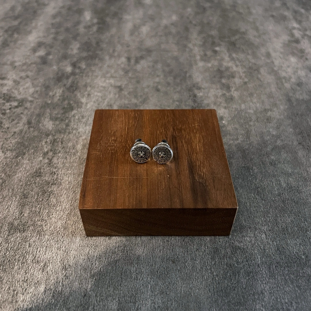 Barbara-- 3hro75 earrings item:E-S092J1239H