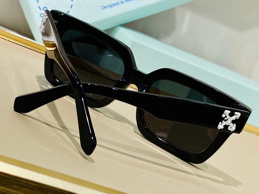 &Barbara-- 40001 item : B-S132A2724A