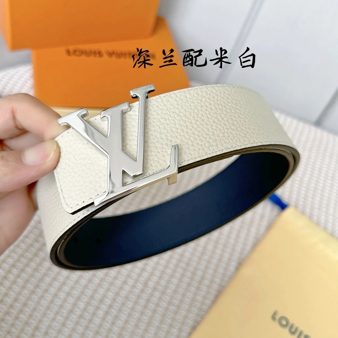 &Barbara-- 40mm Togo logo A24 item:C-S323B2568