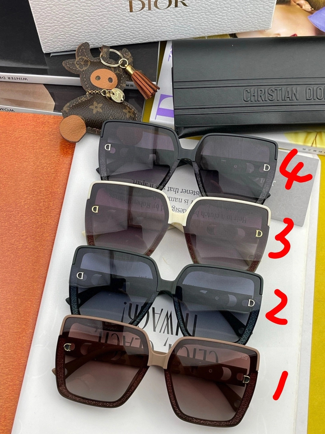 Barbara-- 4ior 2025 CD7129 4Colour item:E-S132L2682-4H