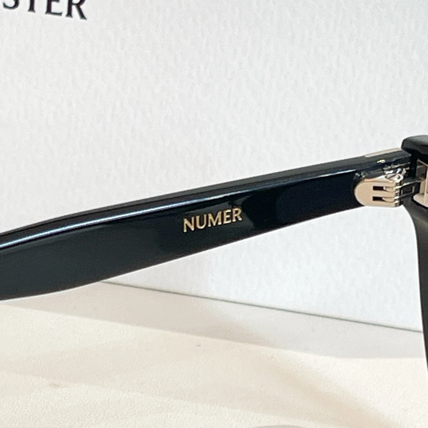 Barbara-- 659t85 MODEL：NUMER 3Colour item:F-S132A2304-3H
