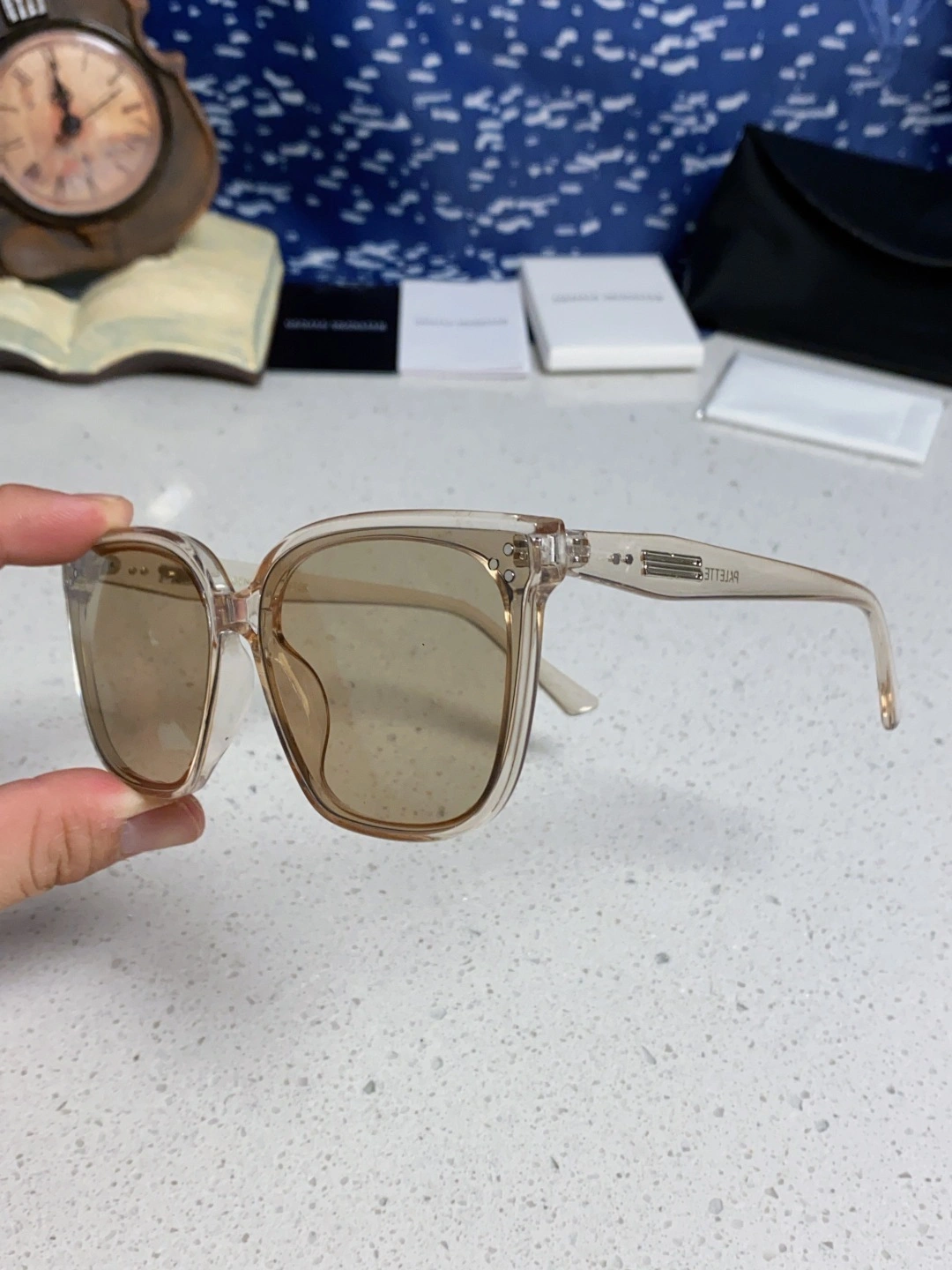 Barbara-- 659t85 PALETTE 2colour item : E-S132K1418-6H