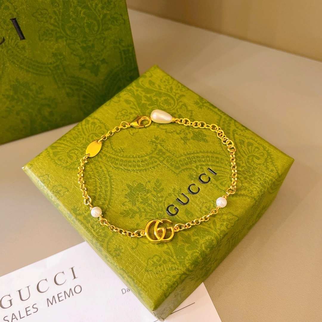 Barbara-- 6u33i 18K gold bracelet item : E-S092J2835H