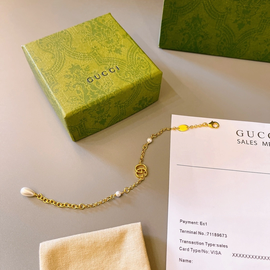 Barbara-- 6u33i 18K gold bracelet item : E-S092J2835H