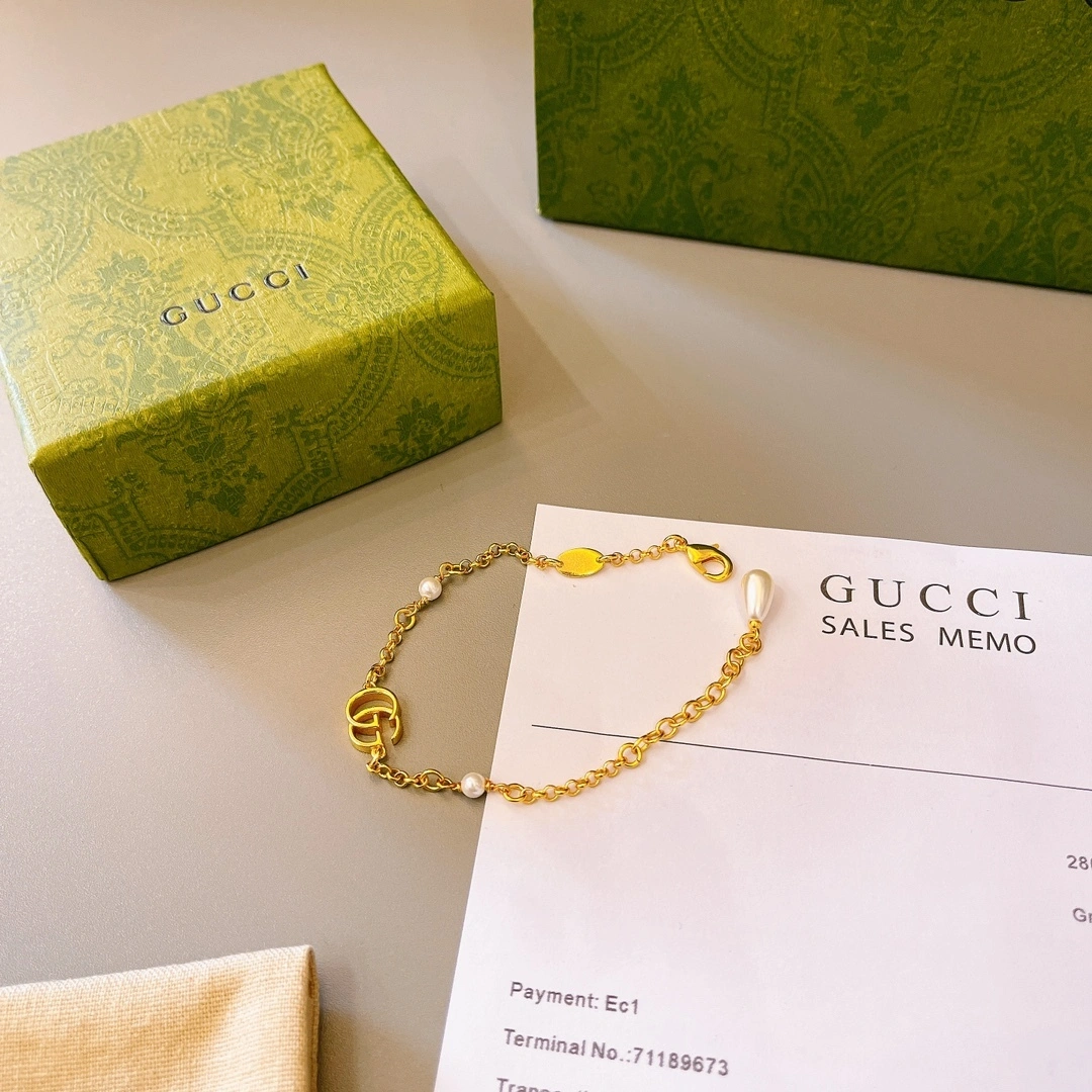 Barbara-- 6u33i 18K gold bracelet item : E-S092J2835H