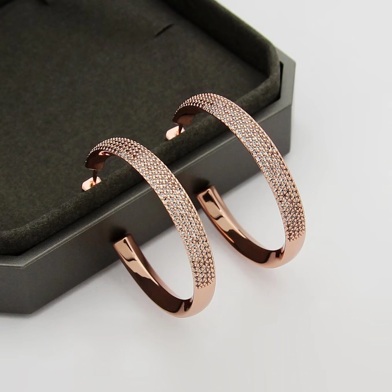 Barbara-- 75ssik1 earrings 3colour item:E-S092J1212-3H