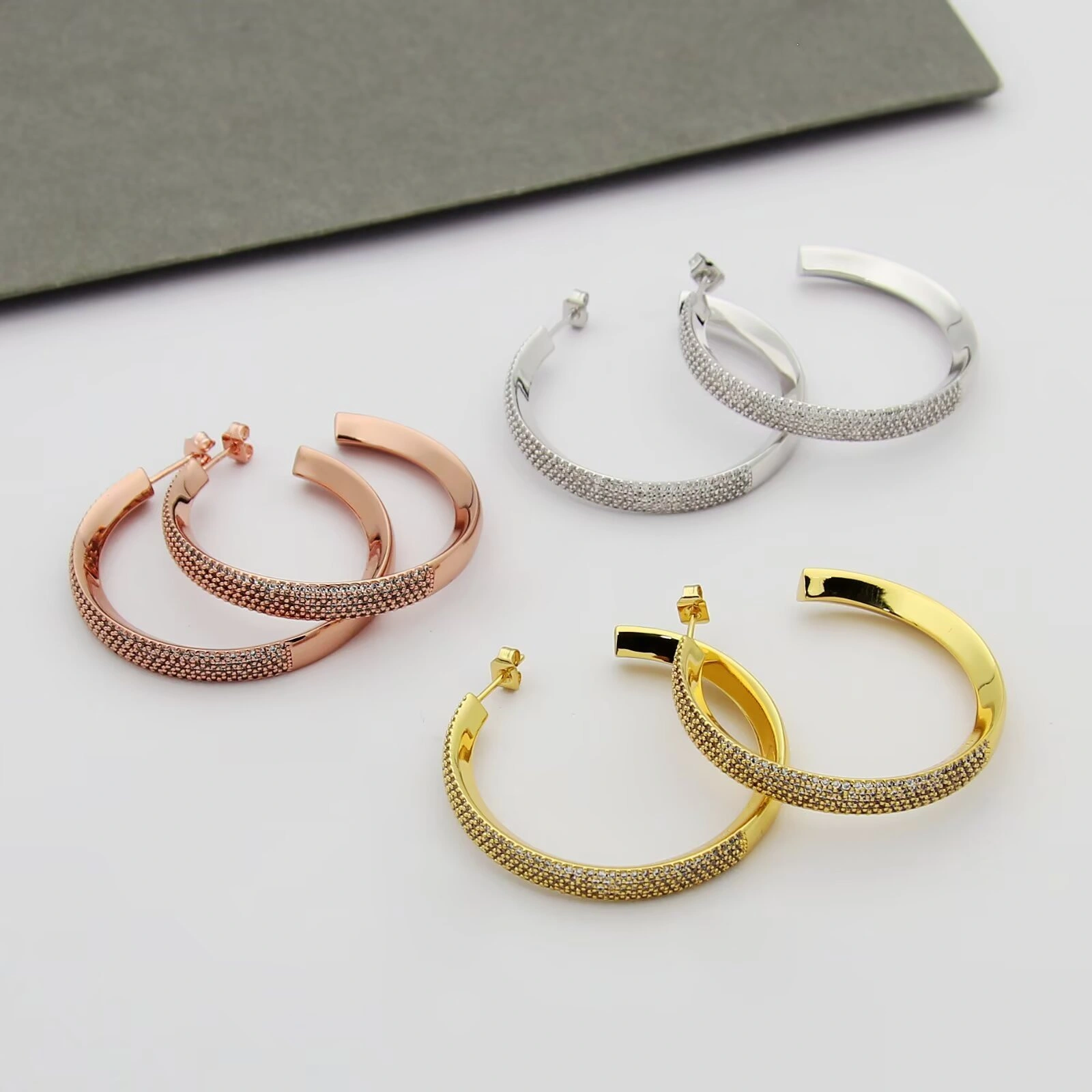 Barbara-- 75ssik1 earrings 3colour item:E-S092J1212-3H