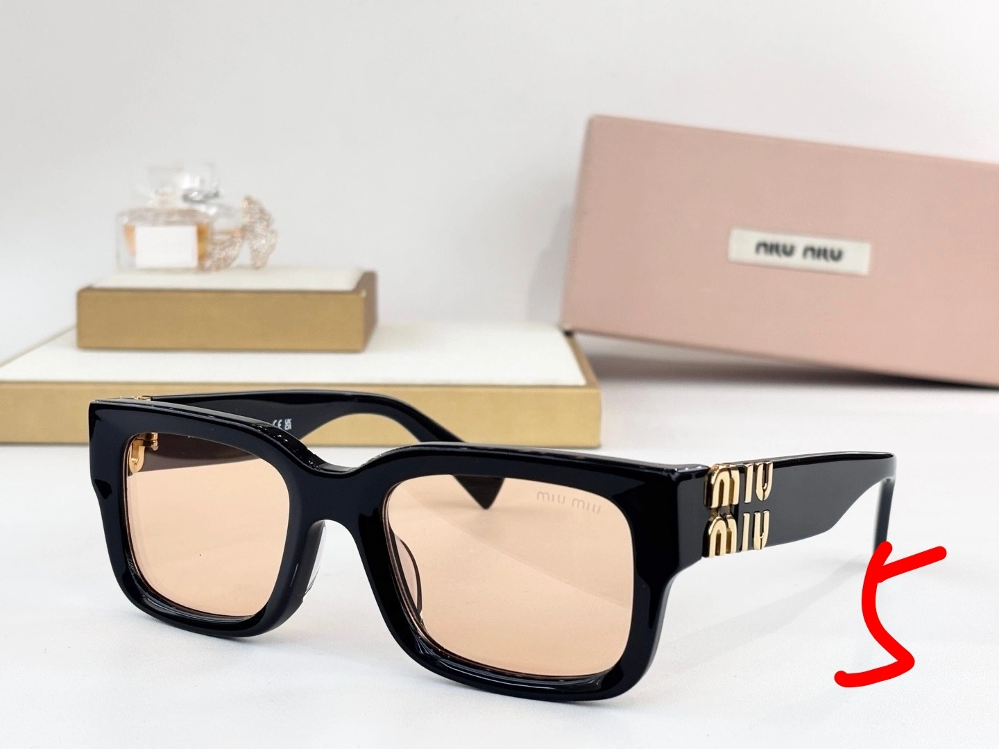 Barbara-- 7iu7iu MODEL：MU 03UV 11colour item:F-S132A2333-11H