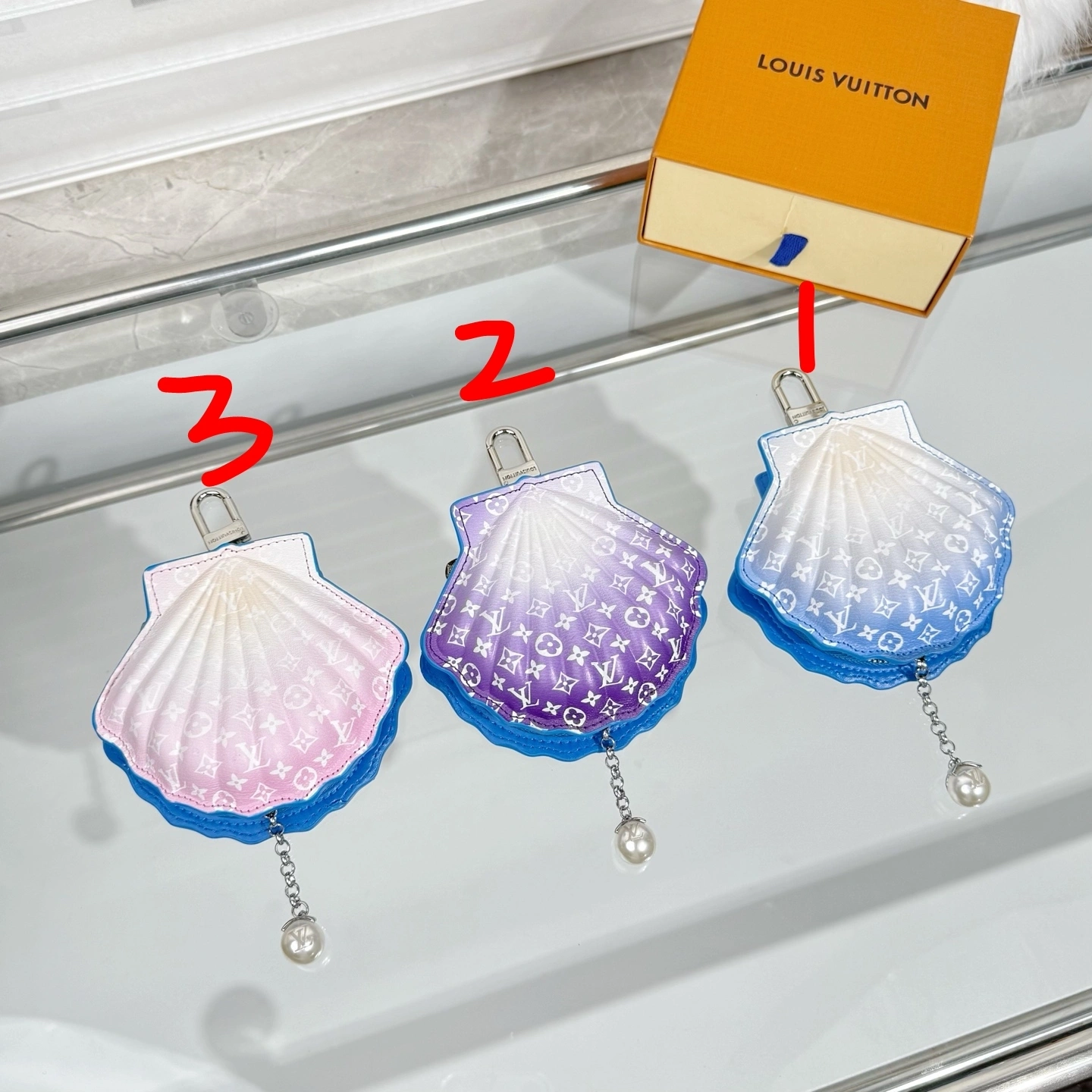 Barbara-- 8V 3colour item:E-S000L1390-3H
