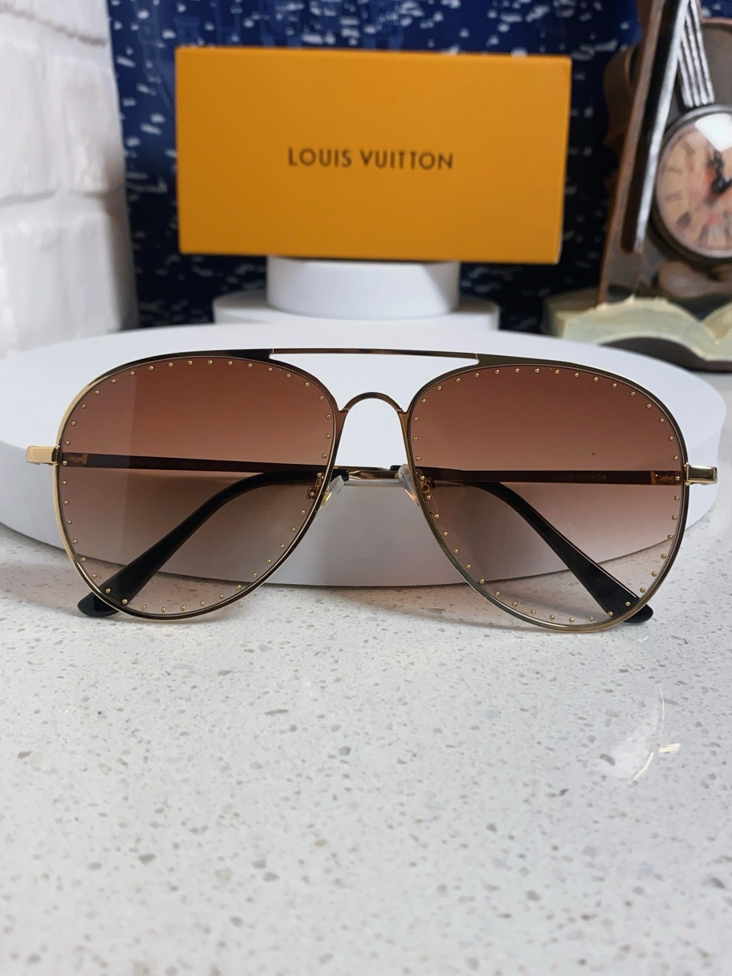 Barbara-- 8V 4Colour item:F-S132A2101-4H