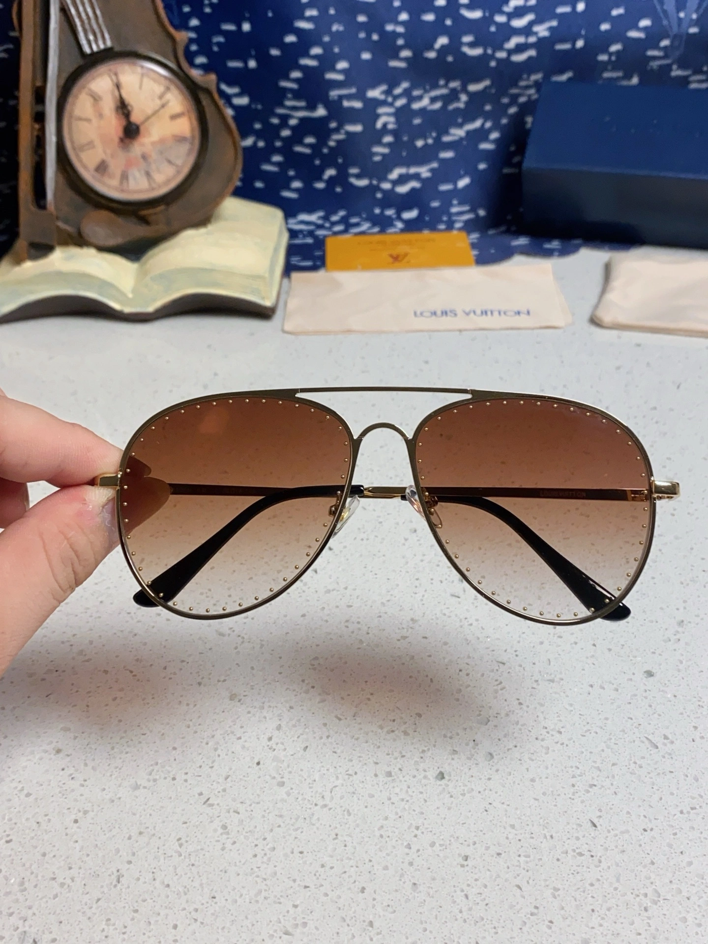 Barbara-- 8V 4Colour item:F-S132A2101-4H