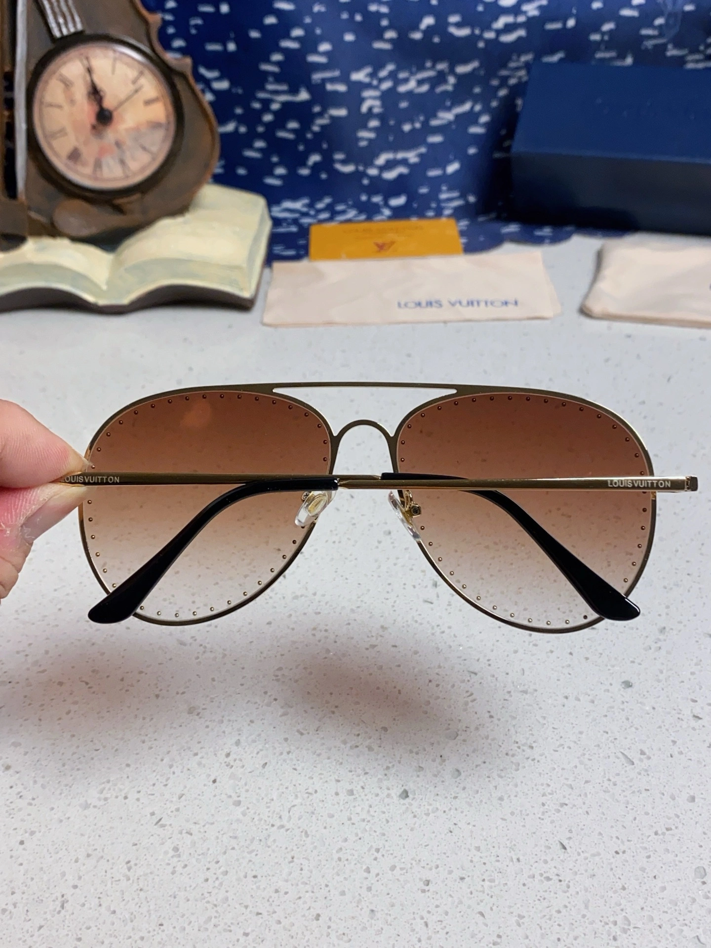 Barbara-- 8V 4Colour item:F-S132A2101-4H