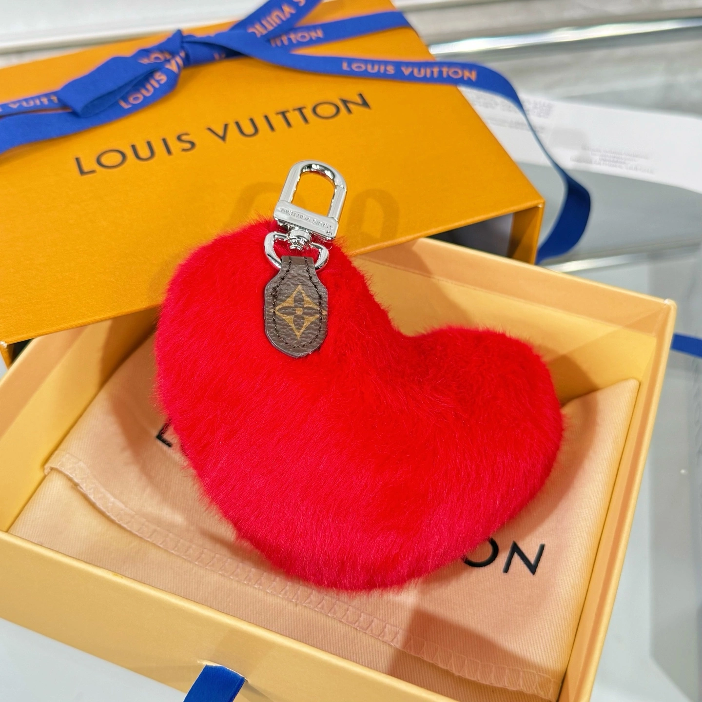 Barbara-- 8V Lucky Heart M03171 Flower、Marque Deposee item:E-S000L1393H