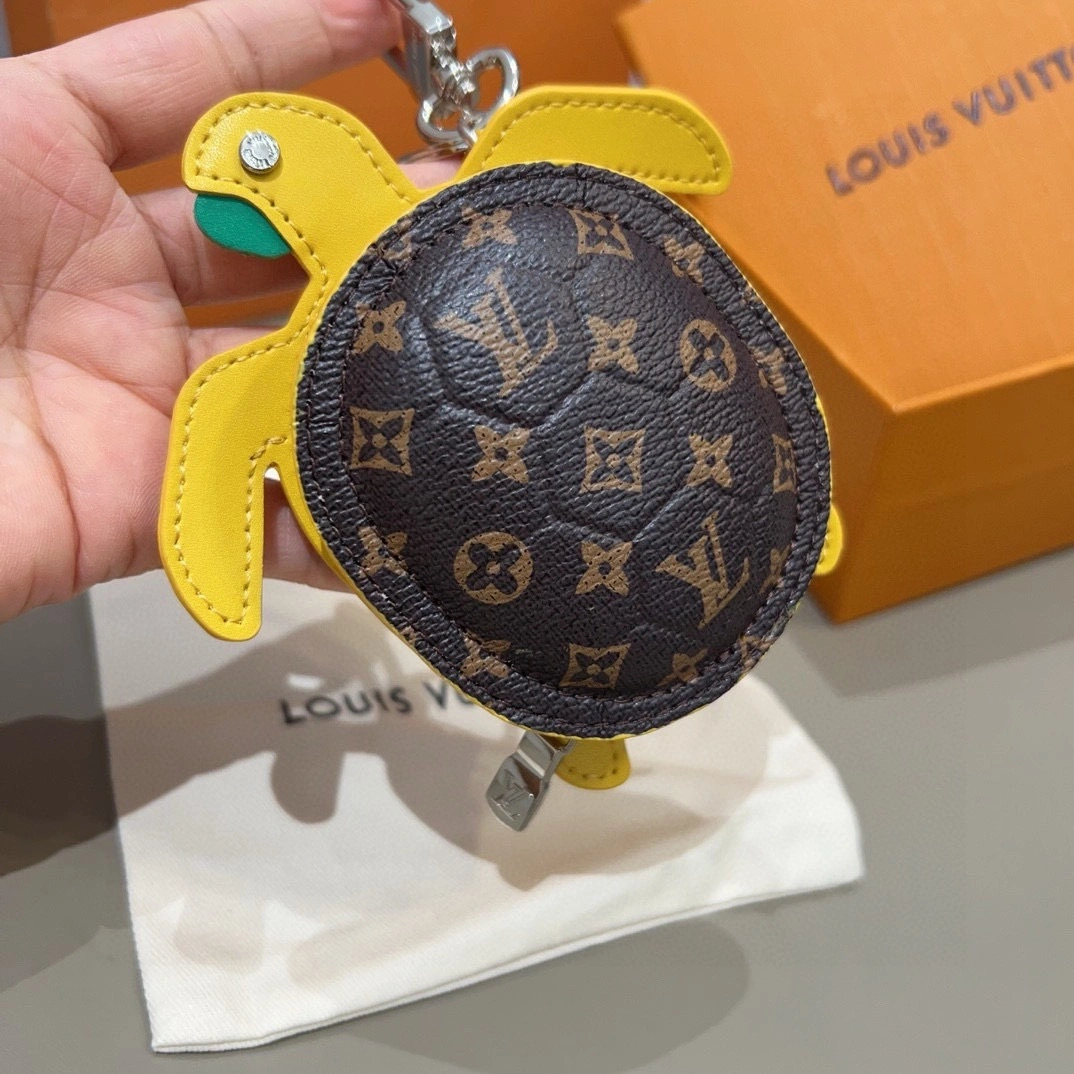 Barbara-- 8V M01471 Turtle Pouch Monogram 3colour item:E-S132L1389-3H