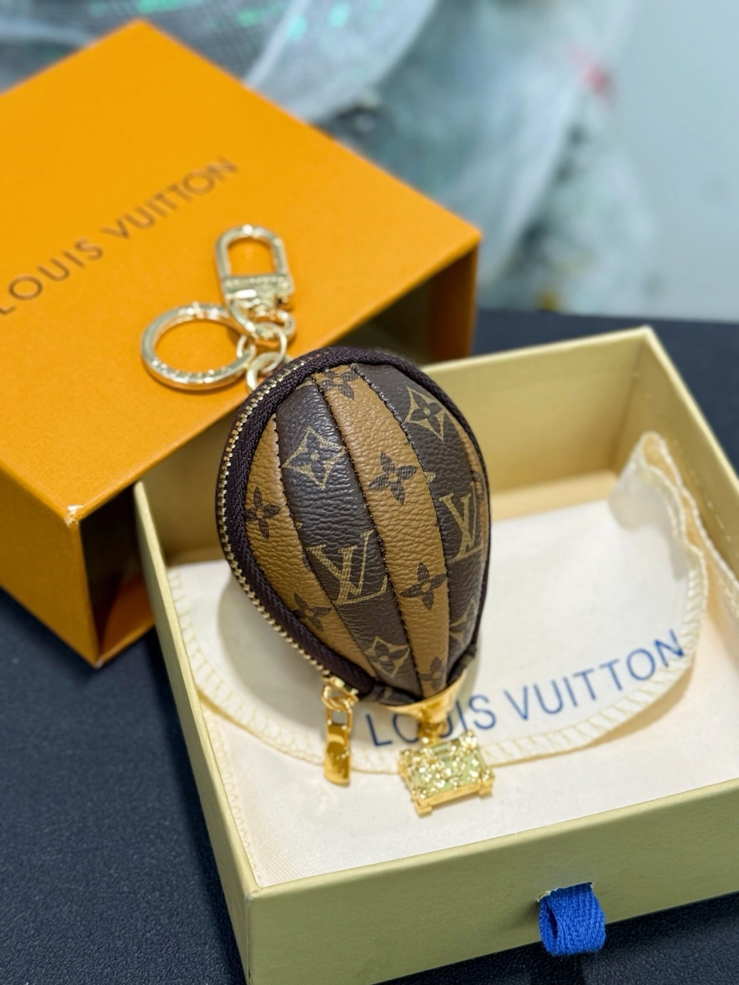Barbara-- 8V M02128 Monogram 4colour item:F-S000A1024-4H