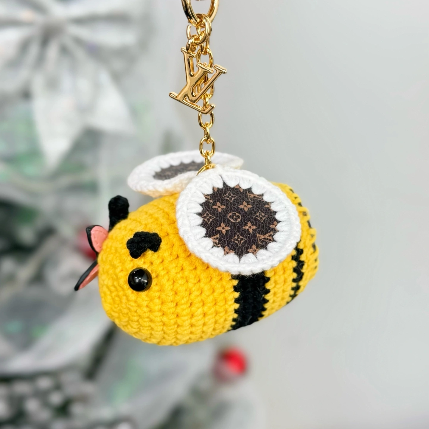 Barbara-- 8V M02585 BEE 8V CROCHET Cotton Monogram item:F-S000A1017H