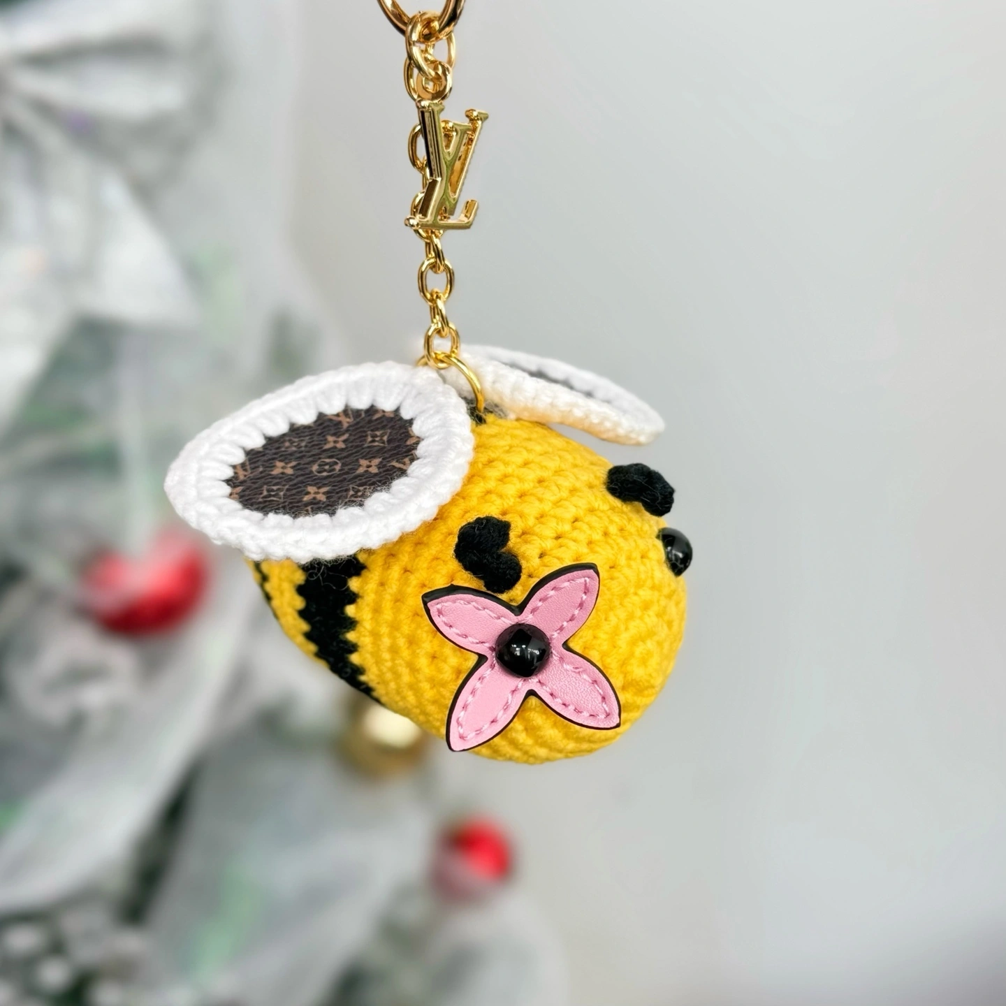 Barbara-- 8V M02585 BEE 8V CROCHET Cotton Monogram item:F-S000A1017H