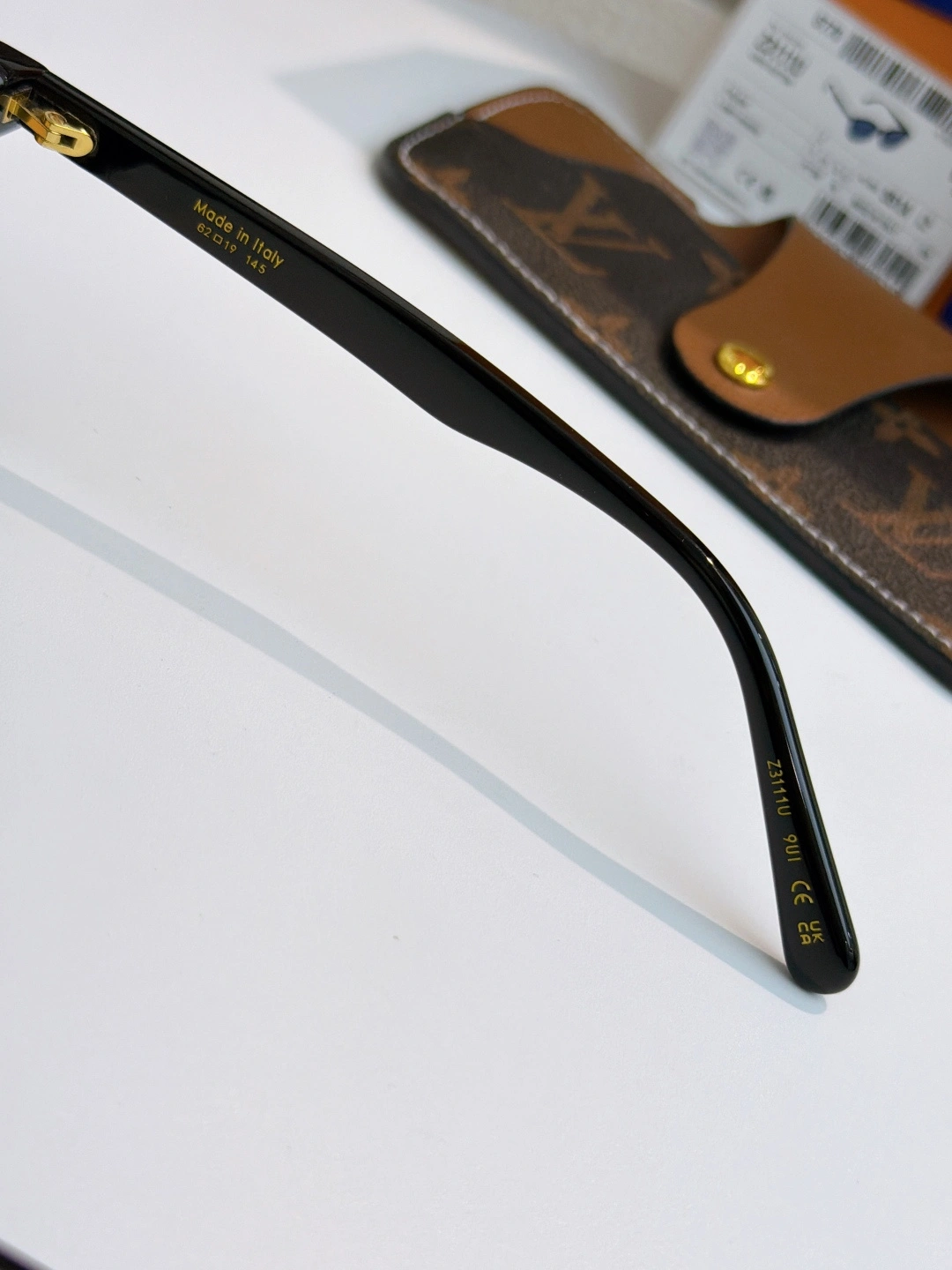 Barbara-- 8V MOD：Z3111U Monogram 5colour item:F-S132A2319-5H