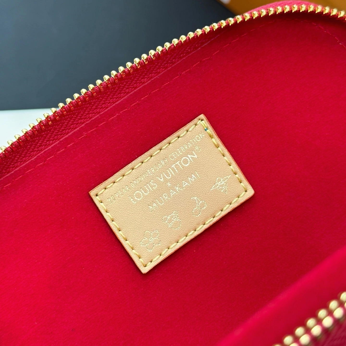Barbara-- 8V Monogram Collector Cherry 17Colour item:E-S000K2825-17H