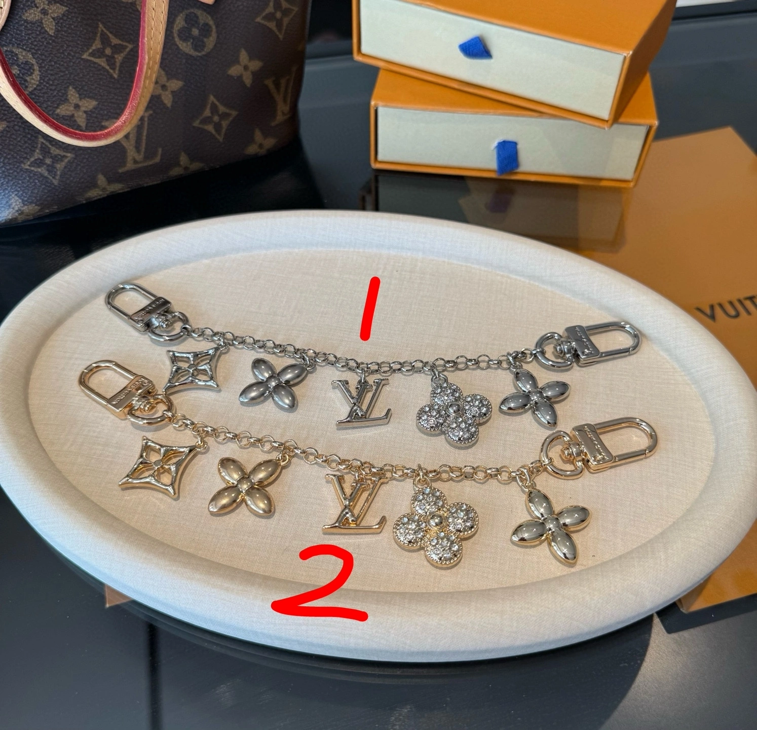 Barbara-- 8V Spring Street Chain Monogram 2colour item:E-S132L1388-2H