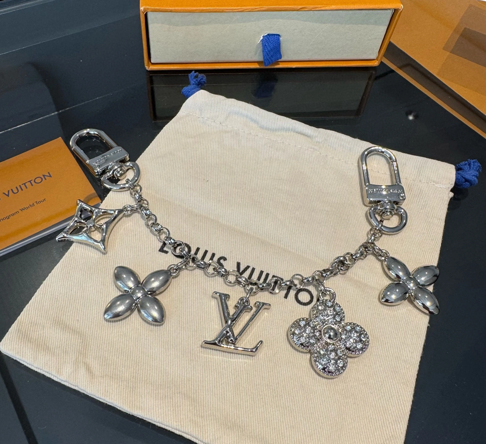 Barbara-- 8V Spring Street Chain Monogram 2colour item:E-S132L1388-2H