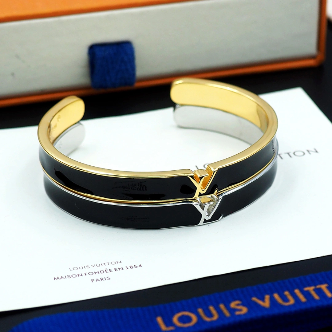 Barbara-- 8V bracelet 2colour item : E-S092J3120-2H