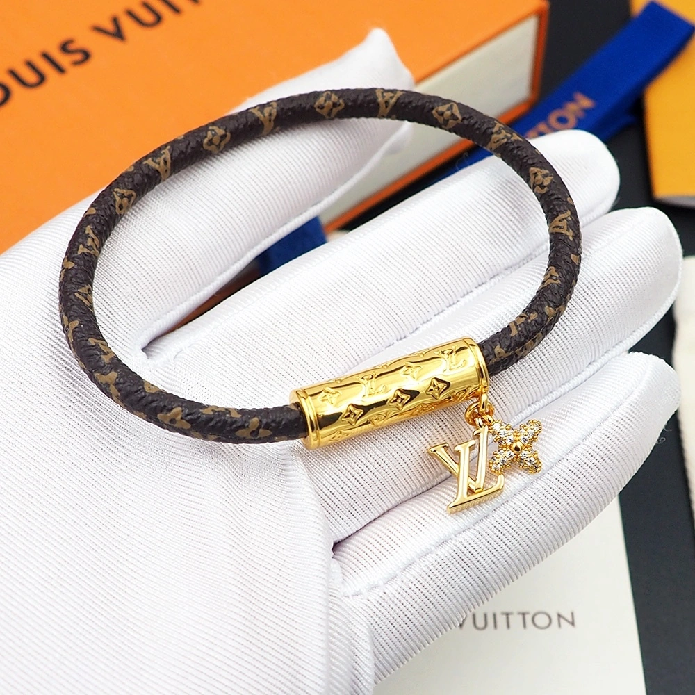 Barbara-- 8V bracelet item : E-S092J3035H