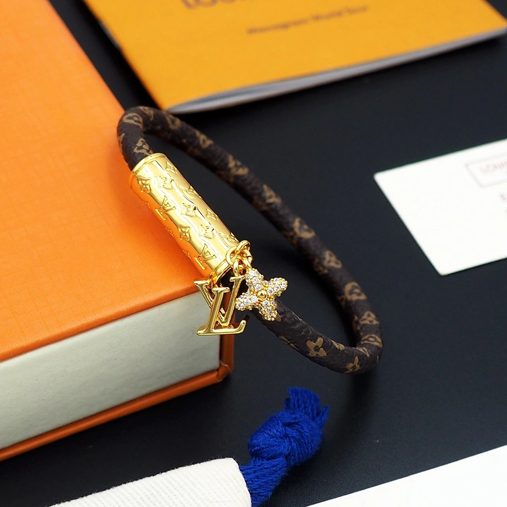 Barbara-- 8V bracelet item : E-S092J3035H