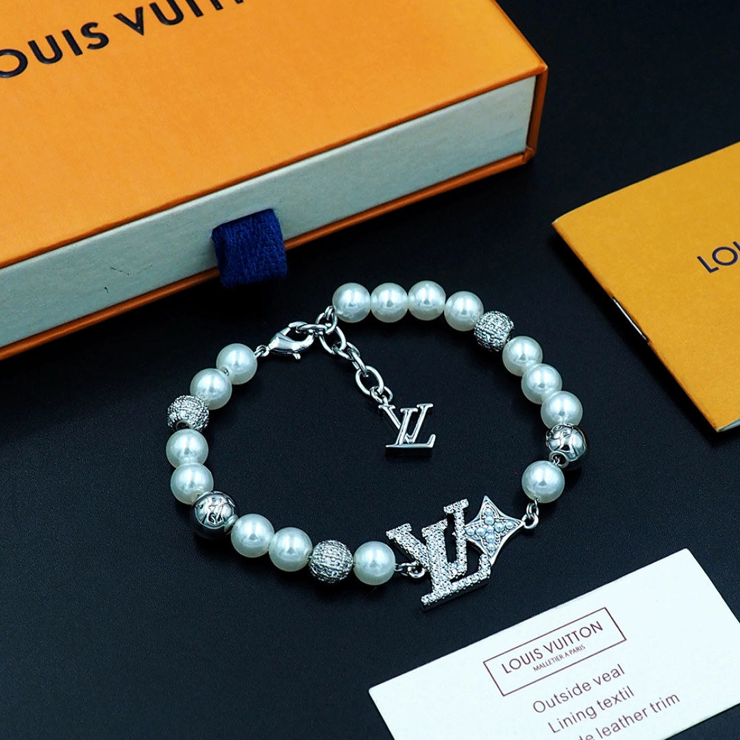 Barbara-- 8V bracelet item:E-S092J1220H