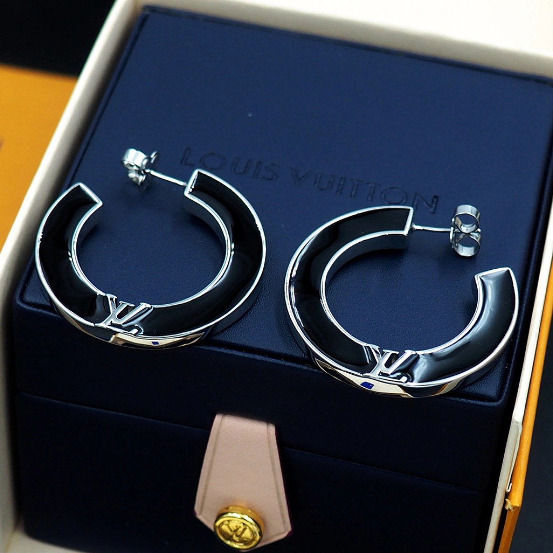 Barbara-- 8V earrings 2colour item : E-S092J3117-2H