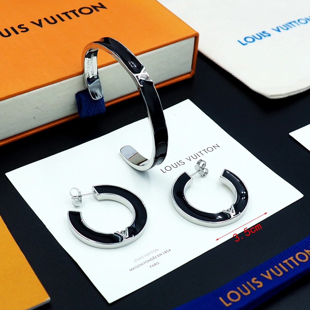 Barbara-- 8V earrings 2colour item : E-S092J3117-2H