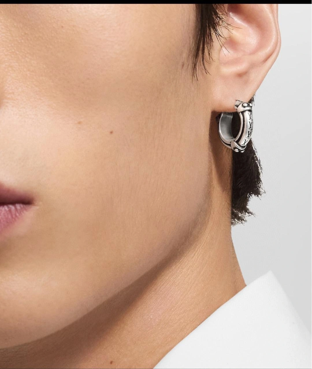 Barbara-- 8V earrings XE911 2colour item : E-S092J2823-2H