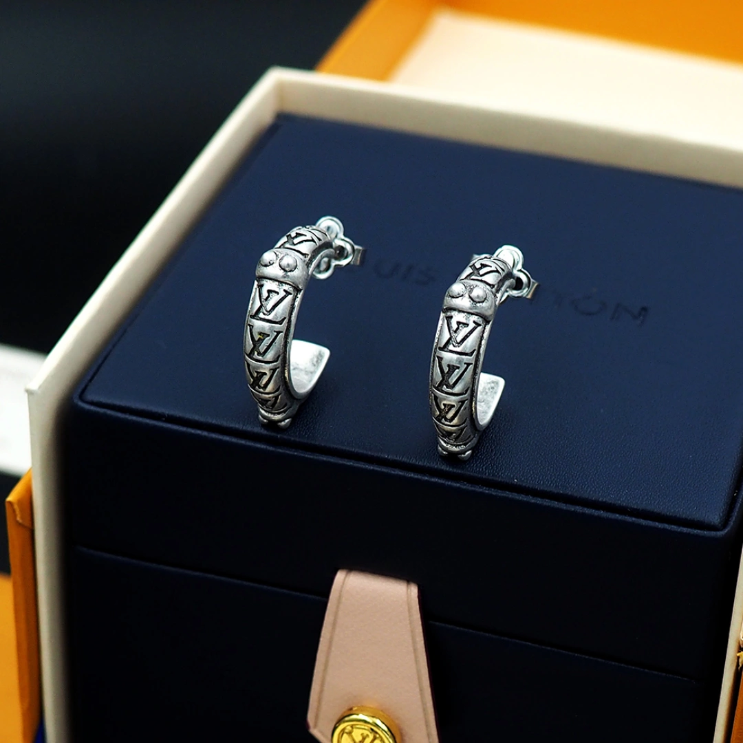 Barbara-- 8V earrings XE911 2colour item : E-S092J2823-2H