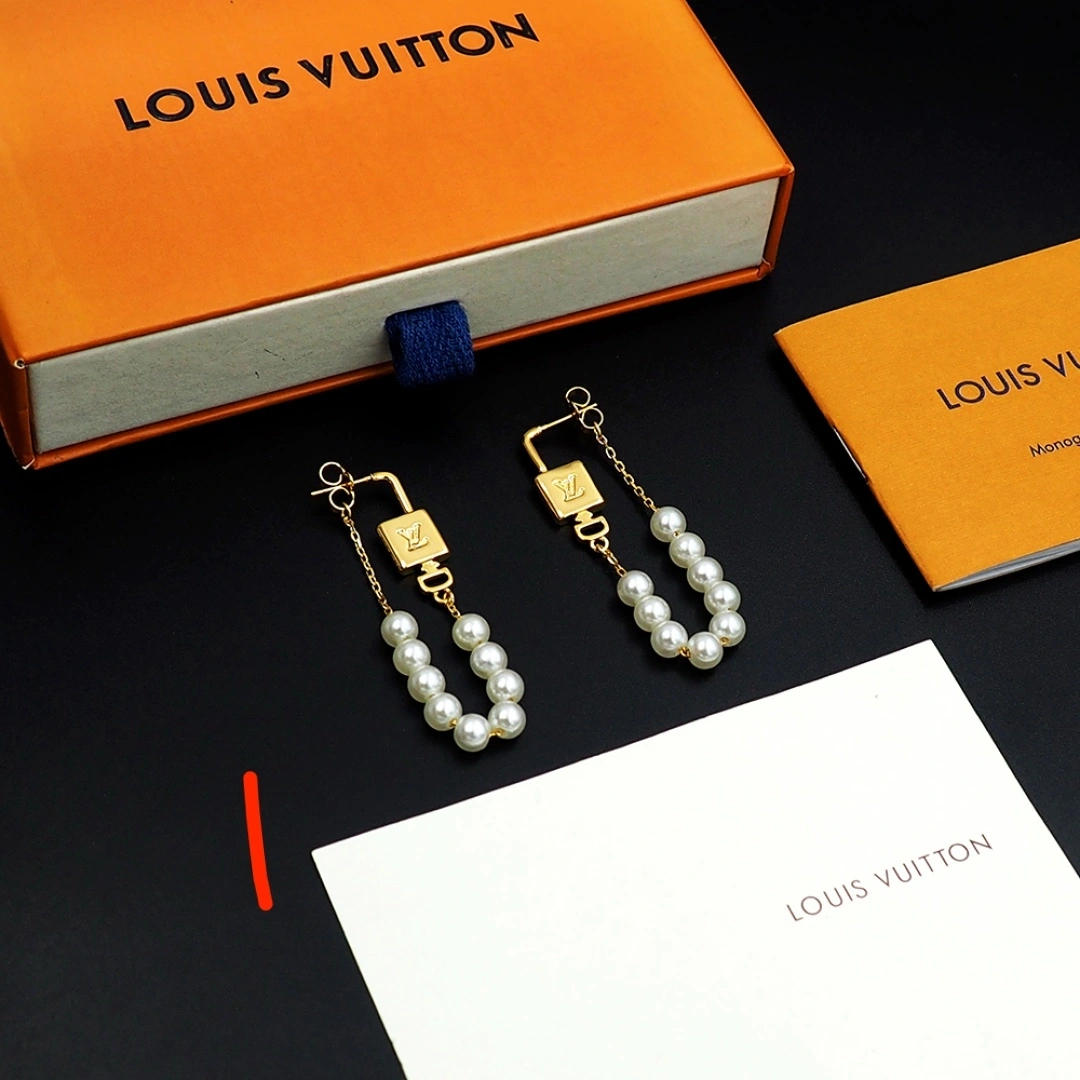 Barbara-- 8V earrings item : E-S092J3037H