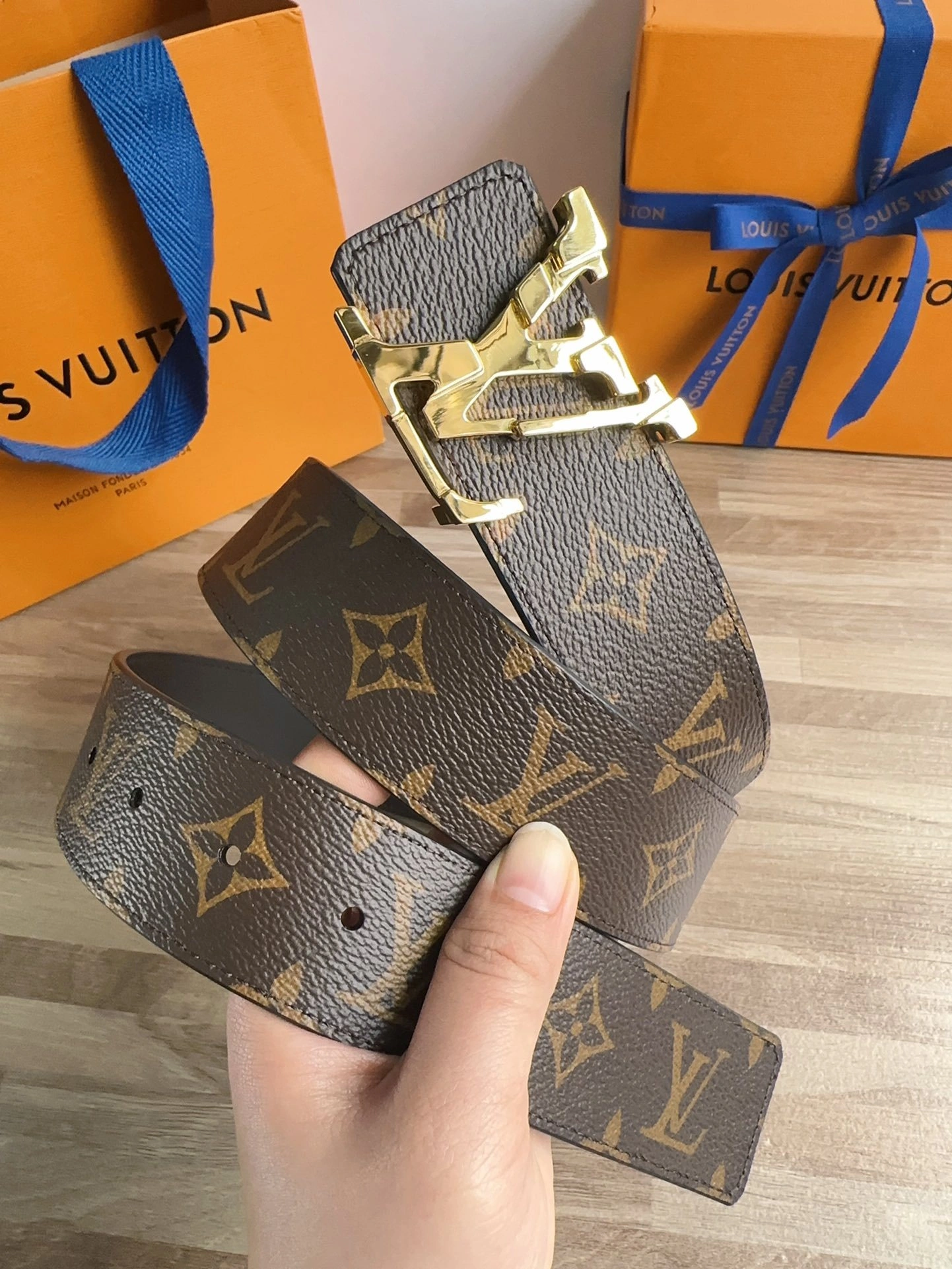 Barbara-- 8V m8389u reversible 4cm 2Colour item:D-S042E3009-2