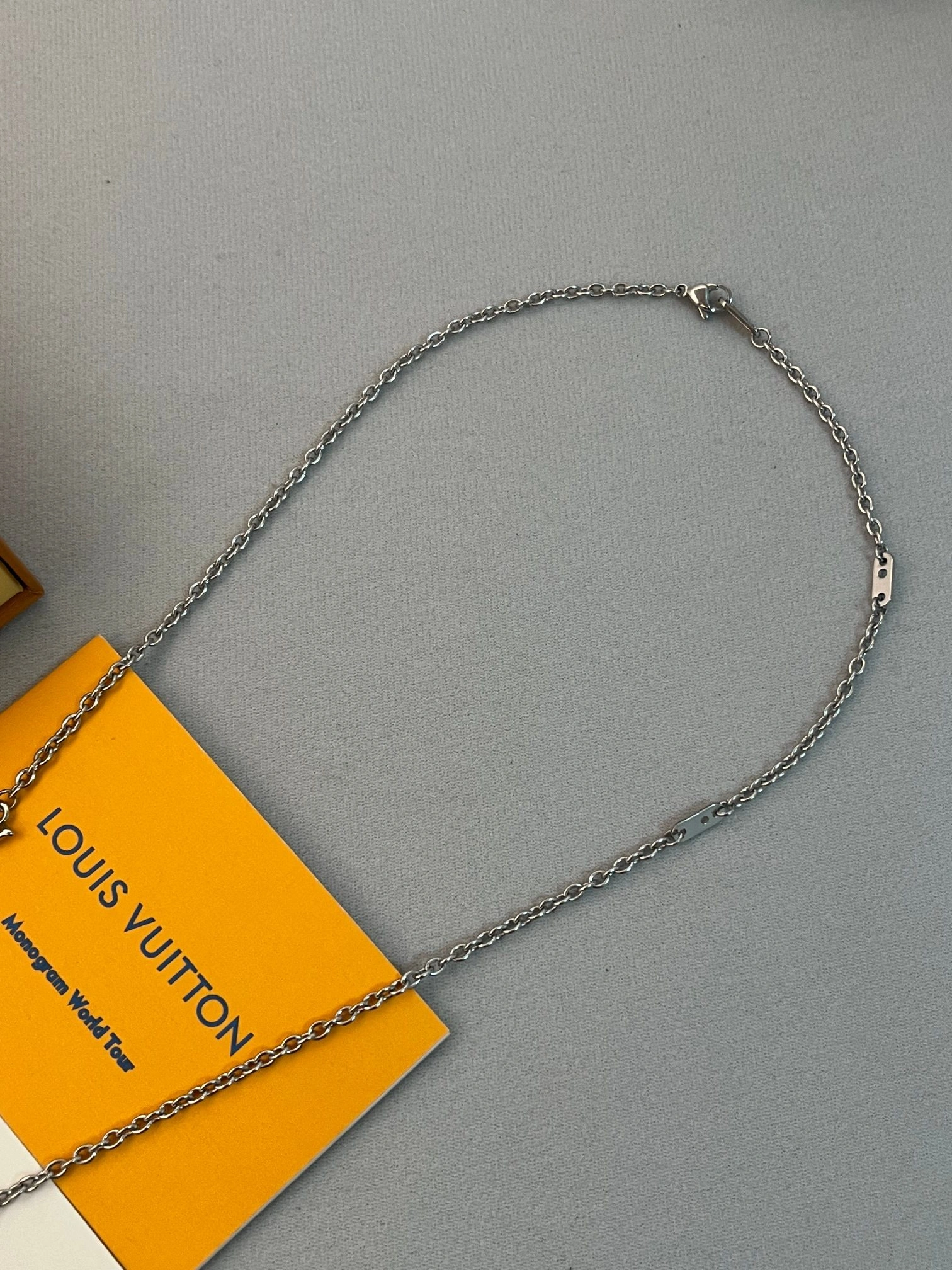 Barbara-- 8V necklace M02568 item : E-S006K0205H