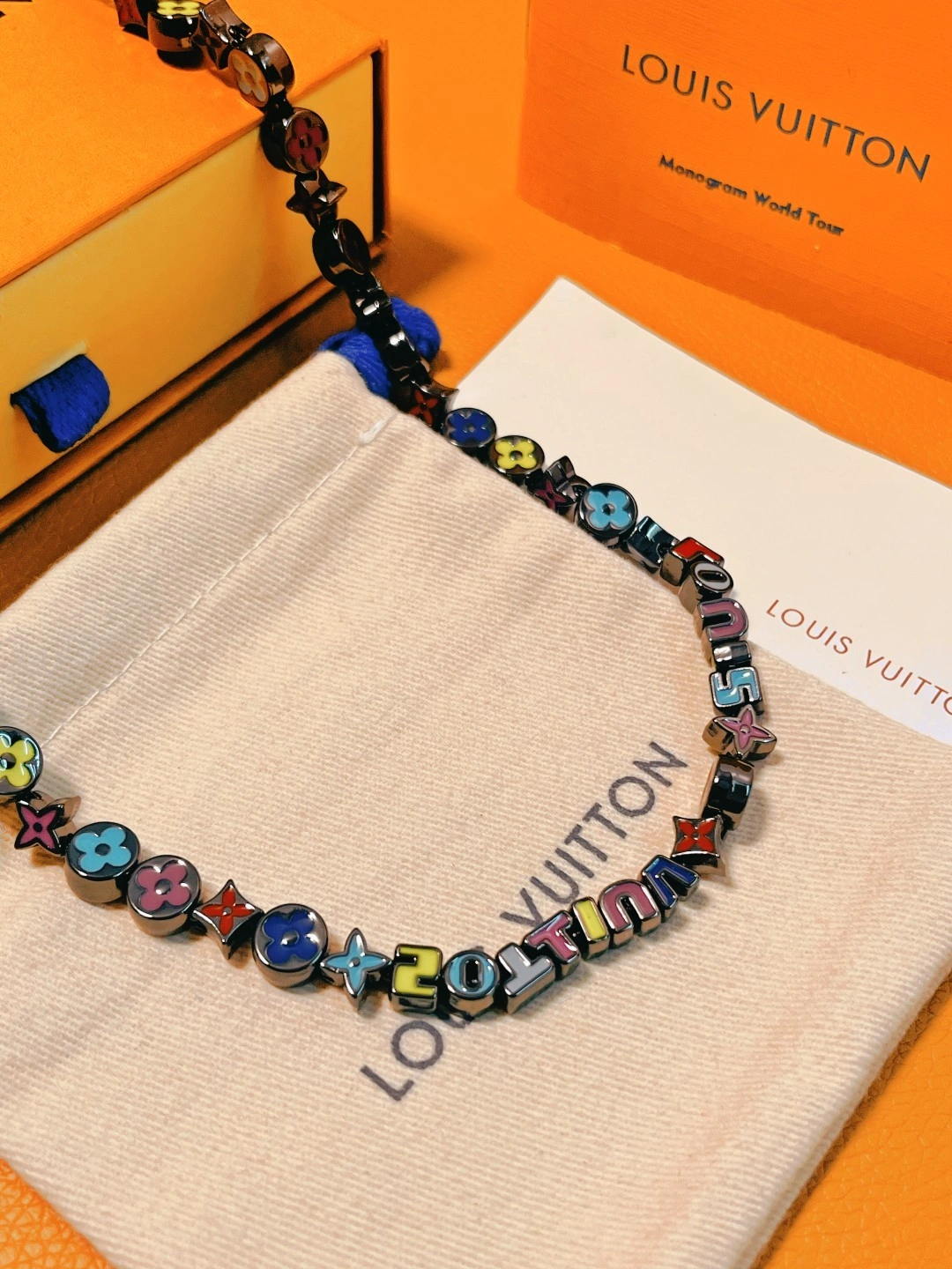 Barbara-- 8V necklace bracelet item : E-S092K0813H