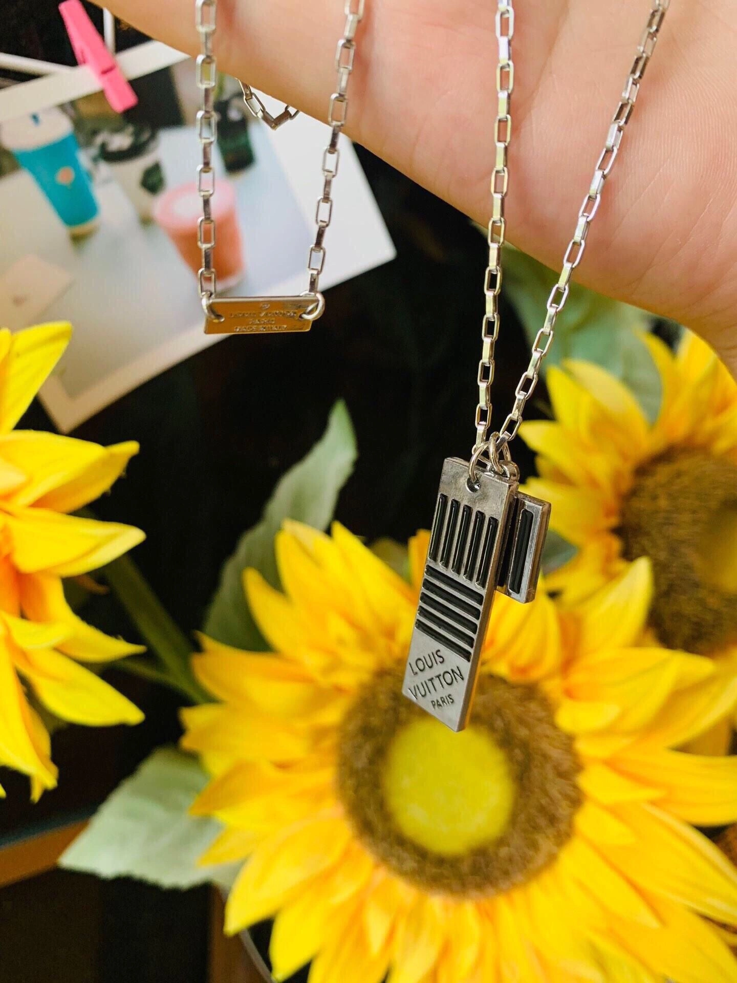 Barbara-- 8V necklace item : E-S000K0951H