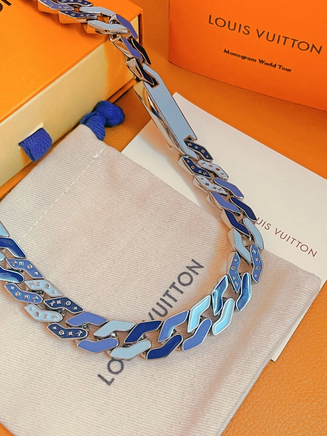 Barbara-- 8V necklace item : E-S006K0210H