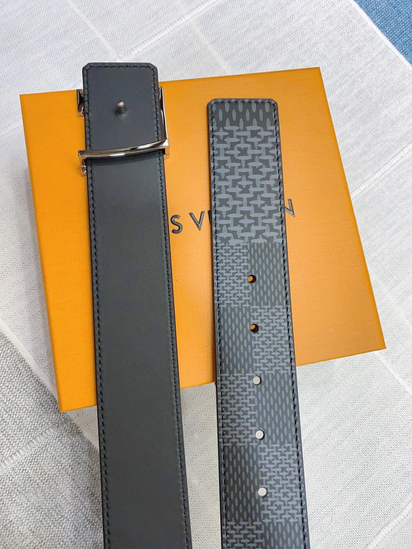 &Barbara-- 8V reversible Calfskin 2Colour item:E-S332A0721-2