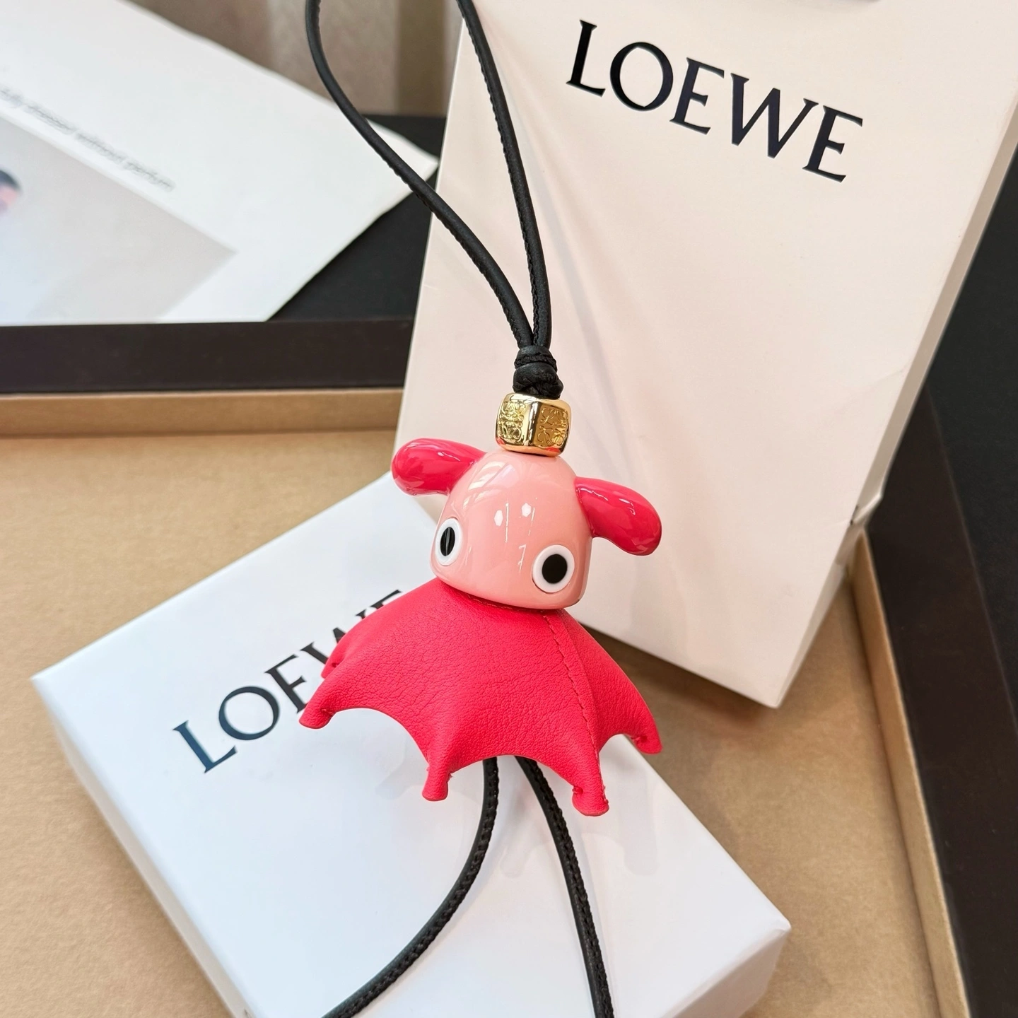 Barbara-- 8o5w5 Anagram 2colour item:E-S000L1402-2H