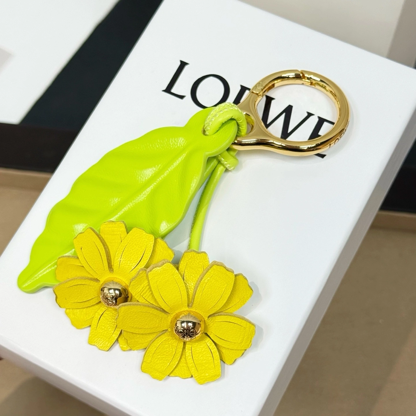 Barbara-- 8o5w5 item:E-S000L1409H
