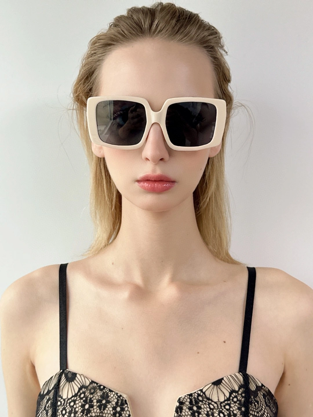 Barbara-- CH 5619 6Colour item:C-S132B1146-6