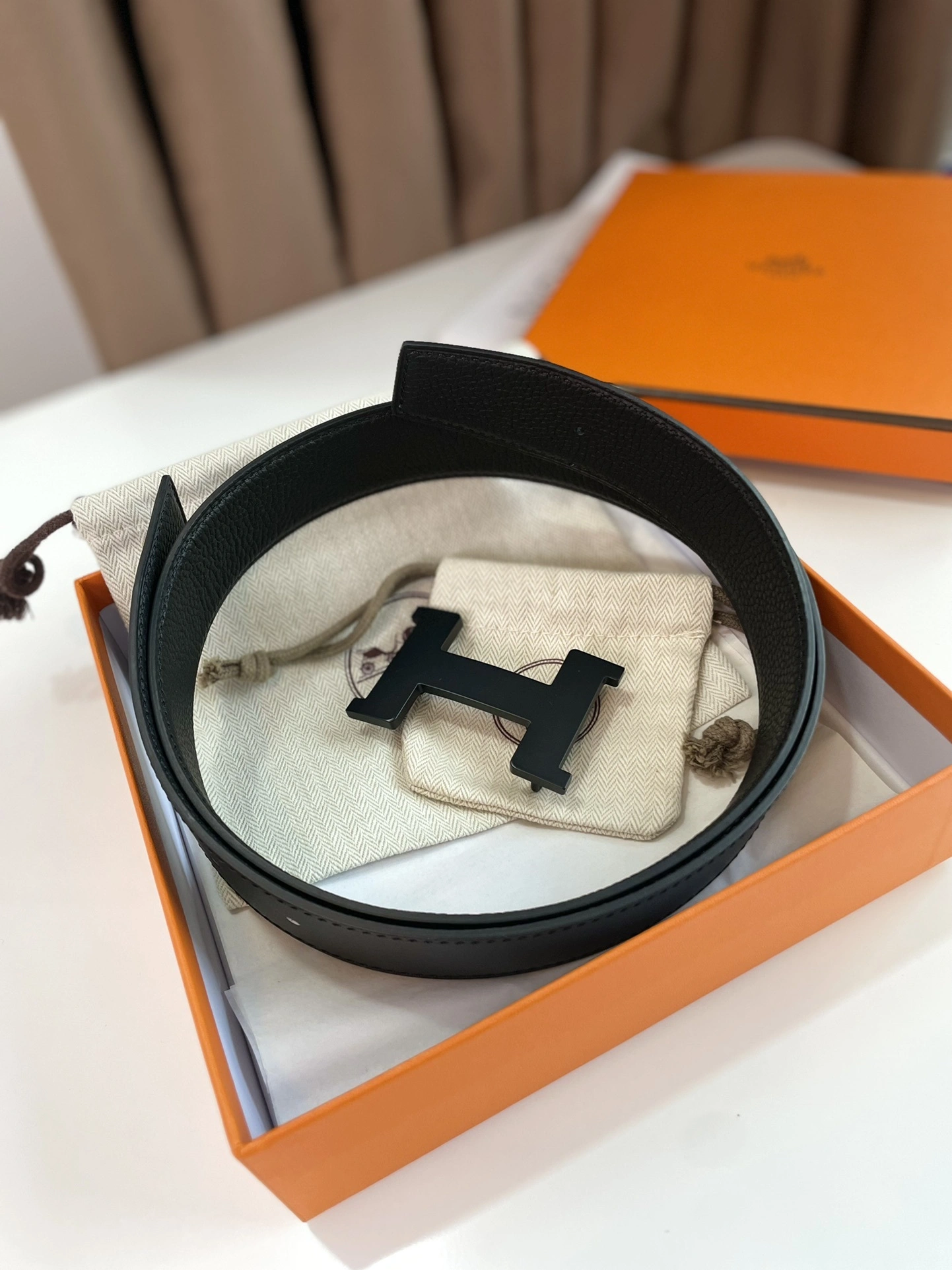 &Barbara-- CONSTANCE BELT BUCKLE & REVERSIBLE LEATHER STRAP 38MM item:C-S316B2538
