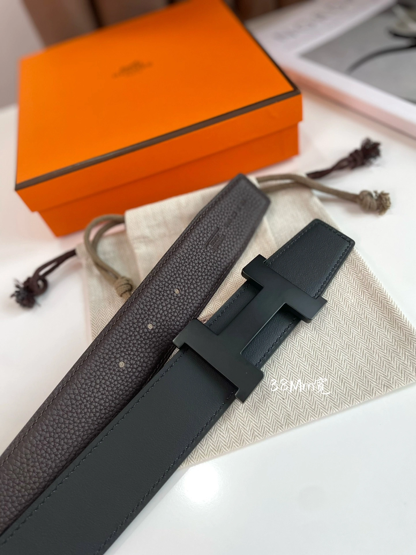 &Barbara-- CONSTANCE BELT BUCKLE & REVERSIBLE LEATHER STRAP 38MM item:C-S316B2541