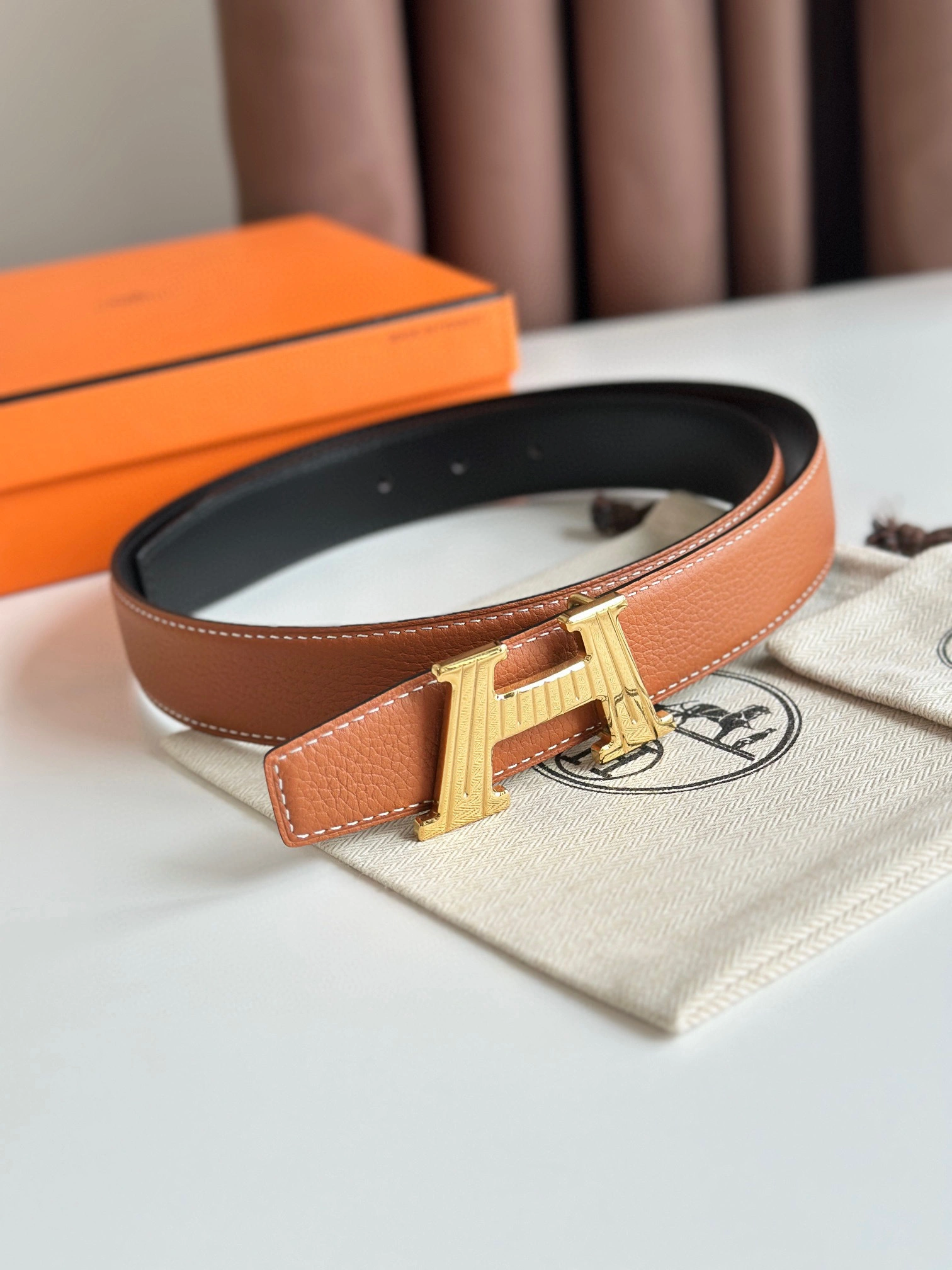 Barbara-- H010495UUZ3-H073967CAAA085 reversible cowhide 32MM item:D-S000A1958R