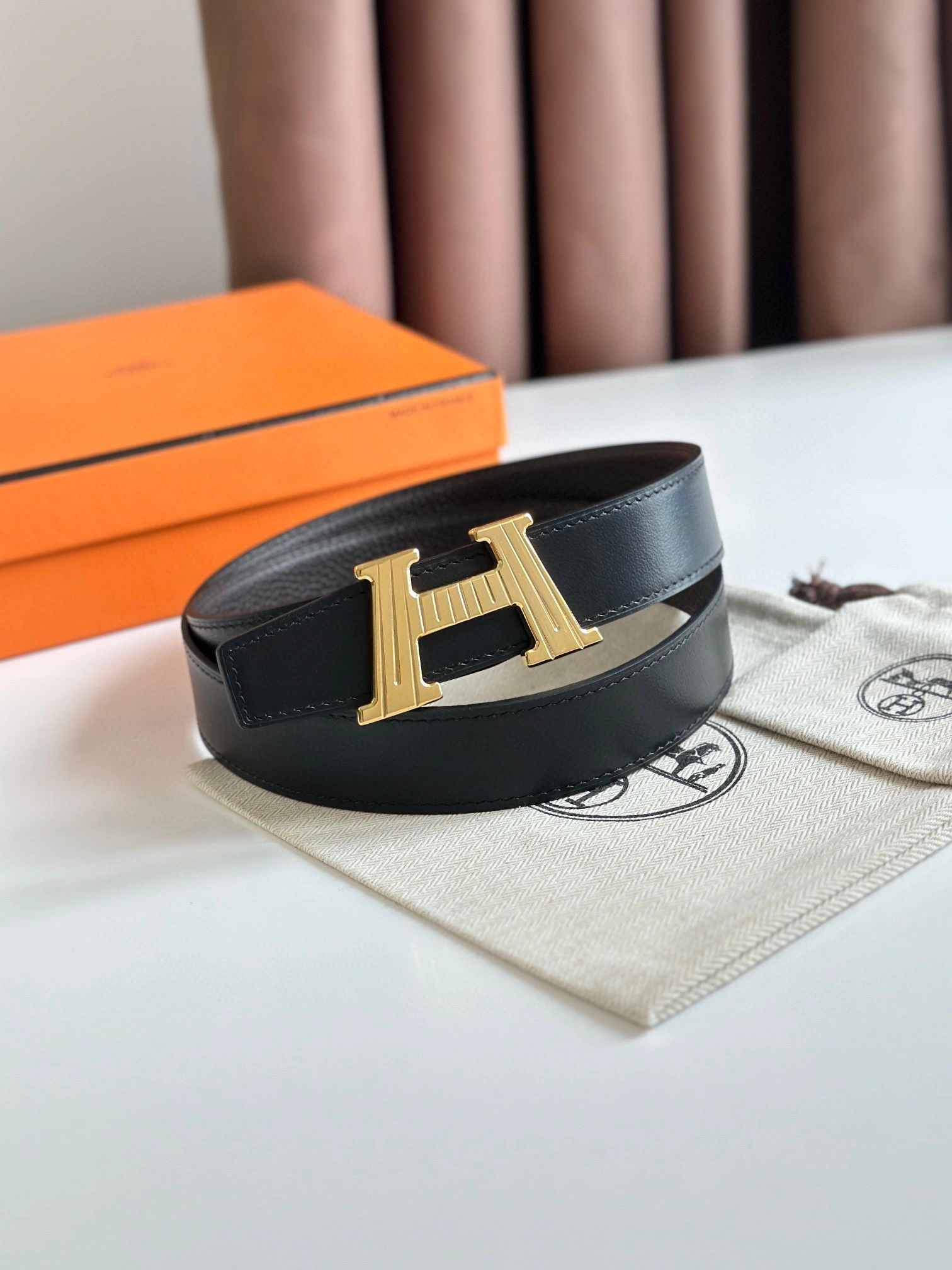 Barbara-- H010495UUZ3-H073967CAAB100 reversible cowhide 32MM item:D-S000A1954R